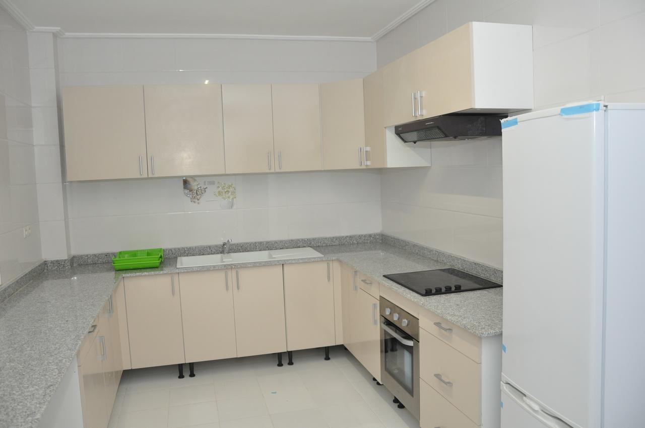 Rosalie'S Suites Lome Ngoại thất bức ảnh