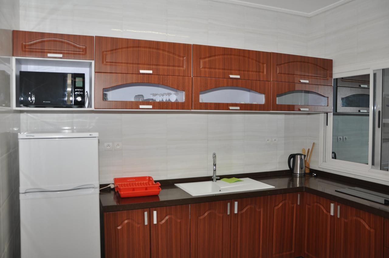 Rosalie'S Suites Lome Ngoại thất bức ảnh
